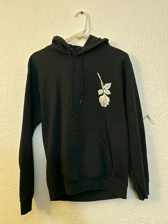 assholes live forever Tops - Black Women's Pullover Hoodie with White Rose Graphic